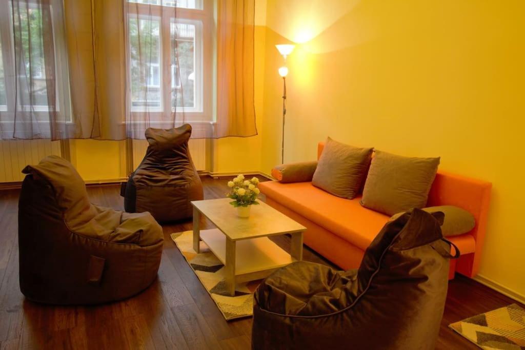 Comfort 2Bedrooms Quite Place!-Vinohrady Prag Eksteriør billede